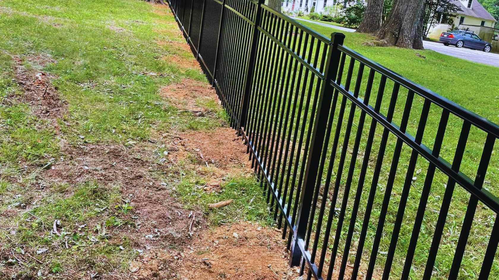 Step-by-Step Guide to DIY Aluminum Fence Installation